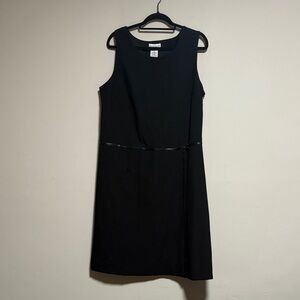 Jaclyn Smith black sleeveless dress with a trim detail.